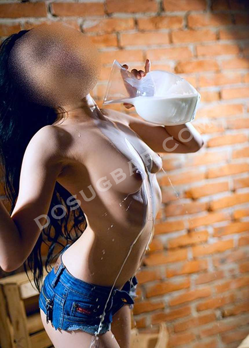 Карина, 19