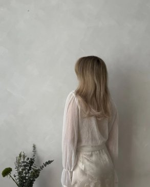 АНЮТА, 26