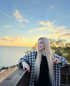 Эмма, 23